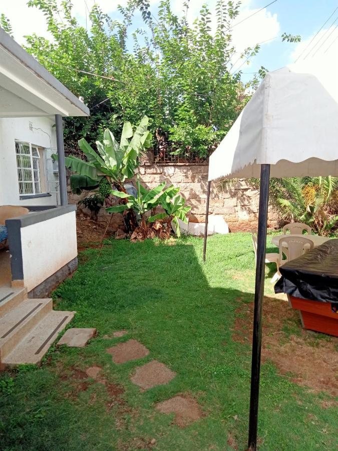 Pinkroses Gardens Hostel Nairobi Exterior foto