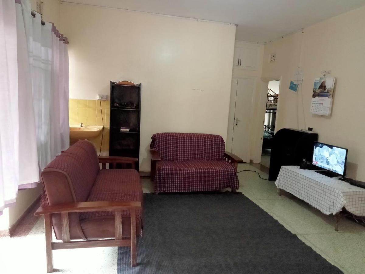 Pinkroses Gardens Hostel Nairobi Exterior foto