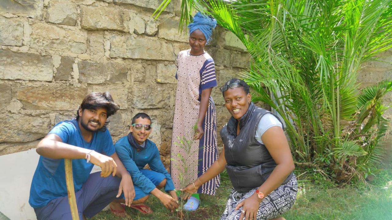 Pinkroses Gardens Hostel Nairobi Exterior foto